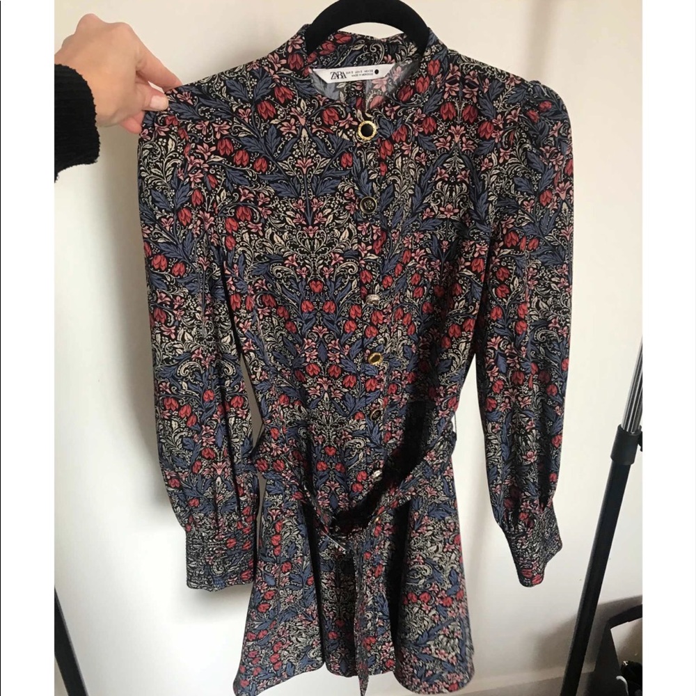 Zara flowers dress button down and belted